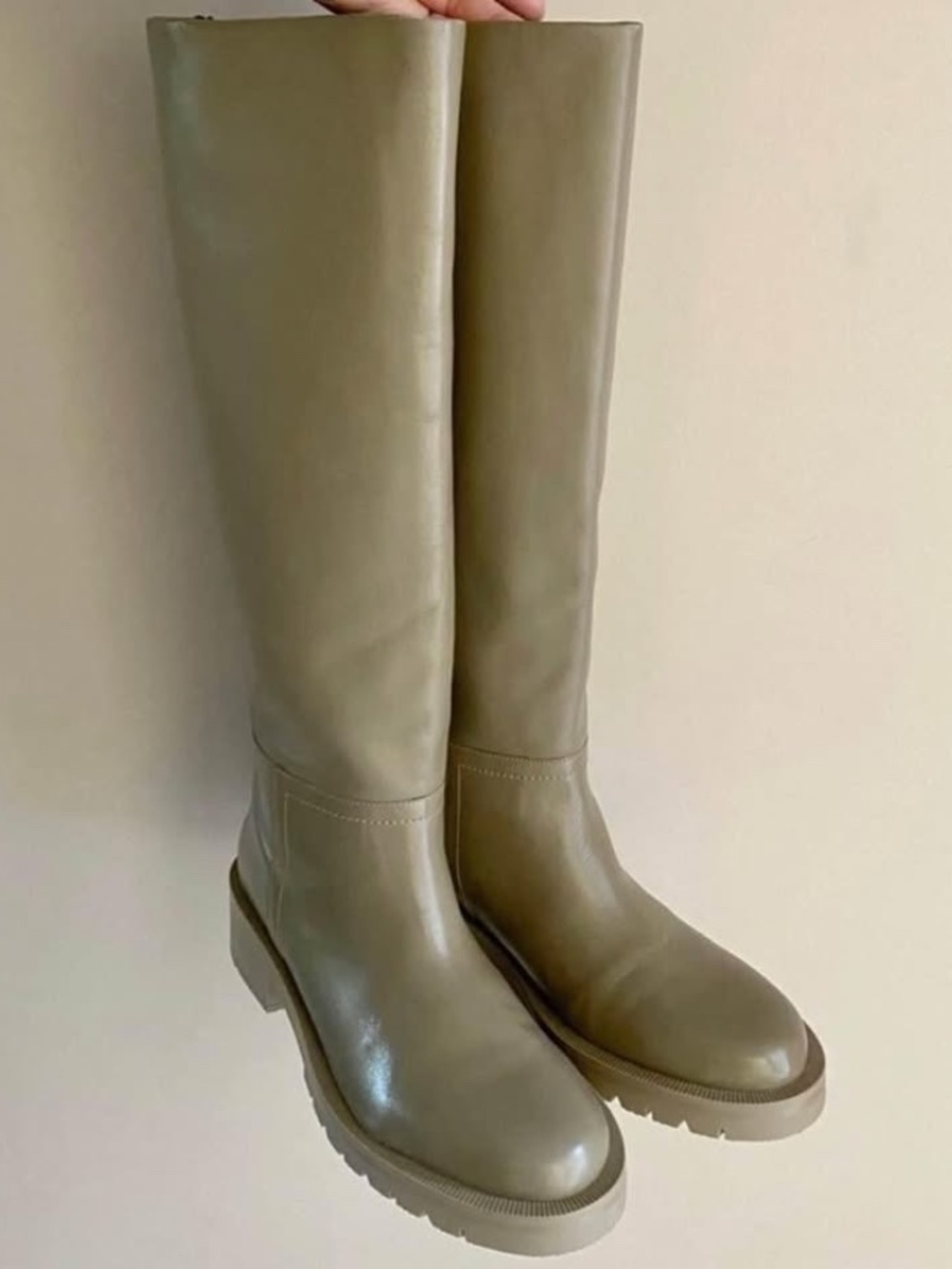 Zara Women's Leather Grayish Boots